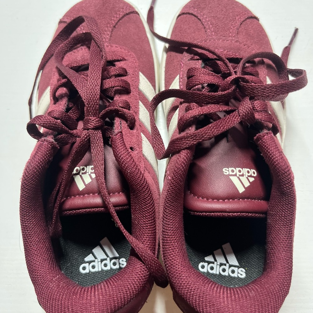Adidas Red Sneakers Athletic Low-Top